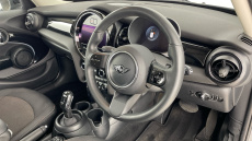 MINI Hatchback 1.5 Cooper Classic Premium 5dr Auto Petrol Hatchback